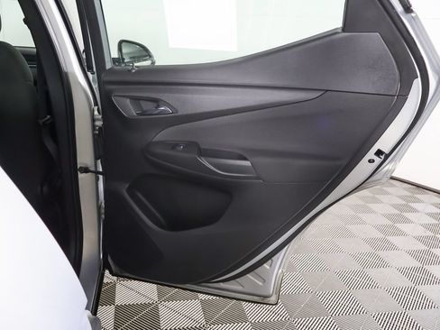 Used 2023 Chevrolet Bolt EUV LT FWD image 23
