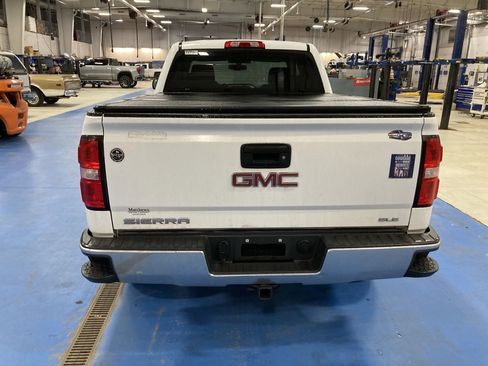 Used 2017 GMC Sierra 1500 SLE w/ SLE Value Package image 6