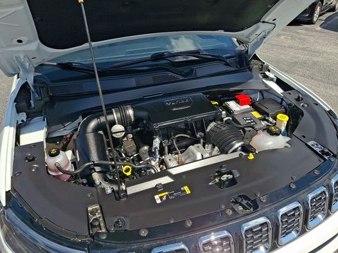 Used 2025 Jeep Compass Limited AWD/4WD image 27
