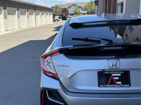 Used 2021 Honda Civic EX image 4