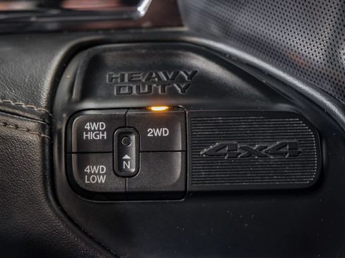 Used 2022 RAM 3500 Limited AWD/4WD image 28