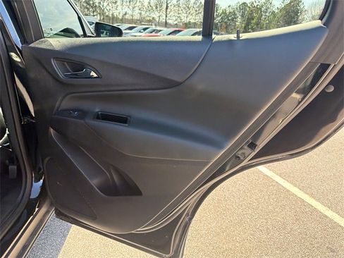Used 2024 Chevrolet Equinox LT w/ LPO, Cargo Package image 16