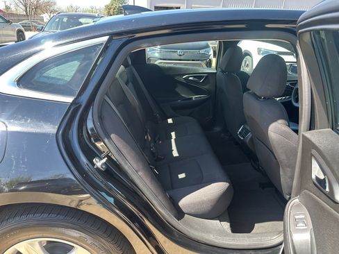 Used 2024 Chevrolet Malibu LT FWD image 18