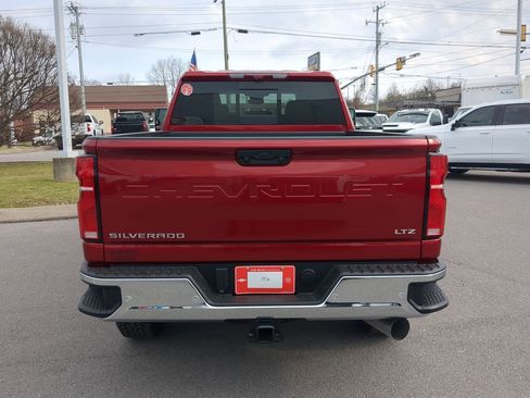 New 2026 Chevrolet Silverado 2500 LTZ w/ LTZ Premium Package AWD/4WD image 7
