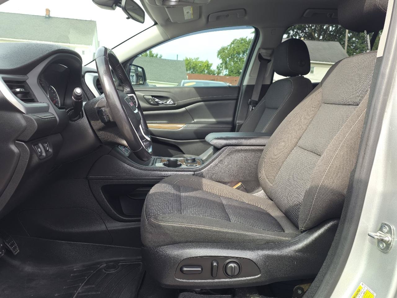 Used 2020 GMC Acadia SLE w/ Driver Convenience Package AWD/4WD image 13