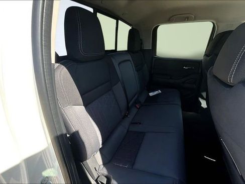 New 2026 Nissan Frontier SV w/ SV Convenience Package AWD/4WD image 10
