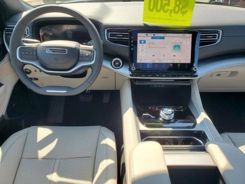 New 2026 Jeep Grand Wagoneer Limited w/ Premium Group II AWD/4WD image 24