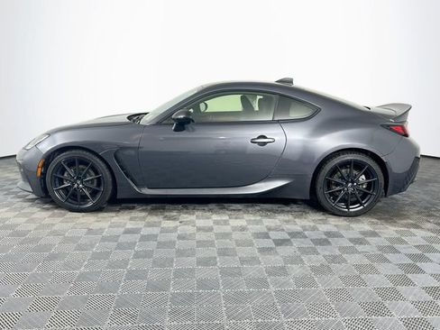 Used 2023 Toyota GR86 Premium w/ ALL Weather Mat Package (TMS) RWD image 3