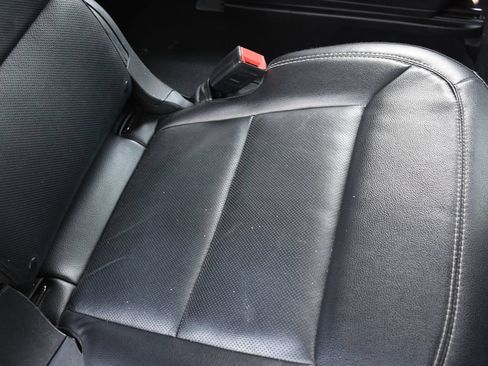 Used 2023 Ford Explorer Limited RWD image 29