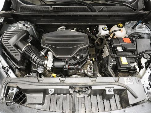 Used 2023 GMC Acadia AT4 image 9