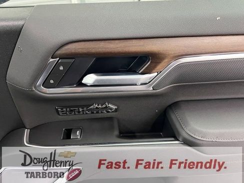 New 2026 Chevrolet Silverado 1500 High Country w/ High Country Premium Package image 41