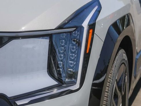 New 2026 Kia EV9 GT-Line AWD/4WD image 13