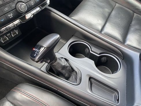 Used 2024 Dodge Durango GT image 25