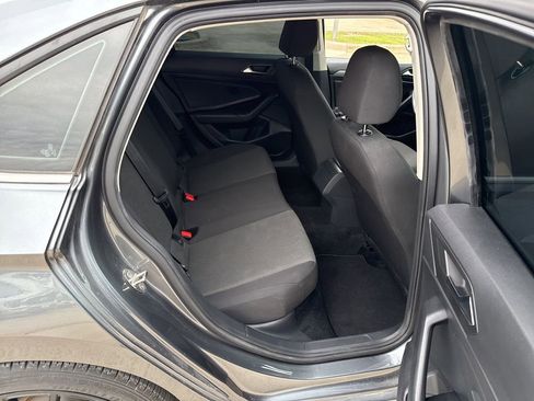 Used 2020 Volkswagen Jetta S w/ Driver Assistance Package image 12