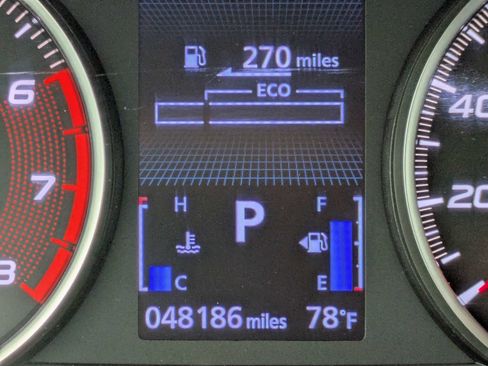 Used 2020 Mitsubishi Eclipse Cross SE FWD image 33