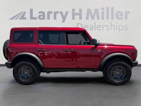 New 2025 Ford Bronco Badlands w/ Sasquatch Package AWD/4WD image 6