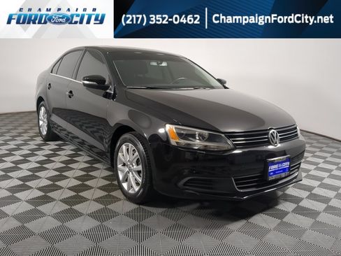 Used 2014 Volkswagen Jetta SE FWD image 1