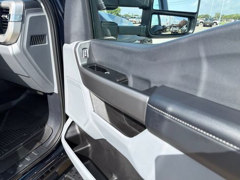 Used 2025 Ford F350 XLT AWD/4WD image 9