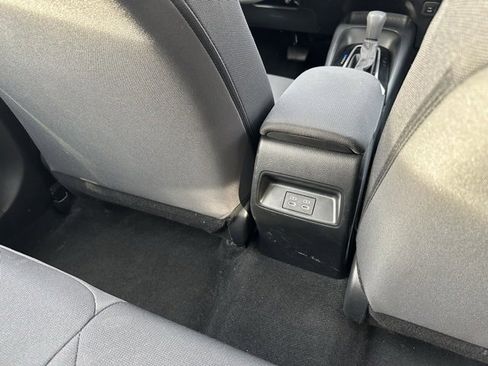 Used 2024 Toyota Corolla LE image 19