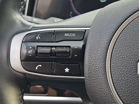 Certified 2024 Kia Sportage EX AWD/4WD image 24