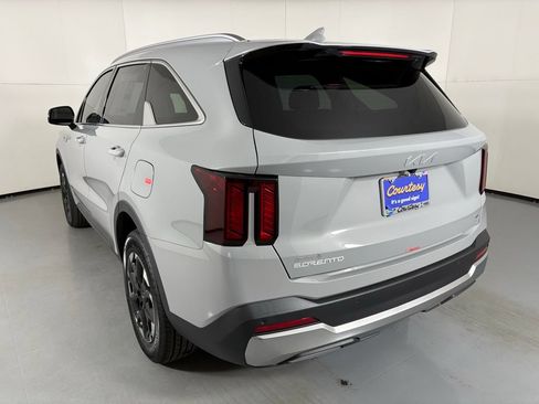 New 2026 Kia Sorento S w/ S Panoramic Sunroof Package AWD/4WD image 6
