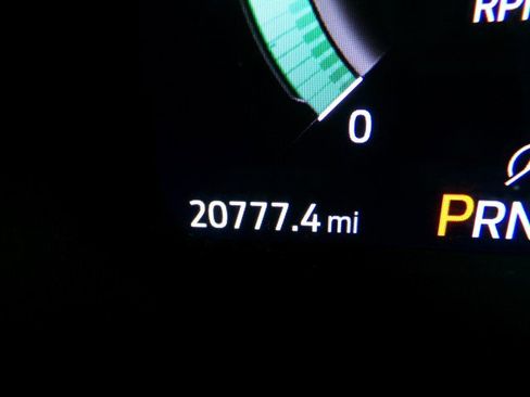 Used 2025 Ford Explorer Active w/ Active Comfort Package image 20