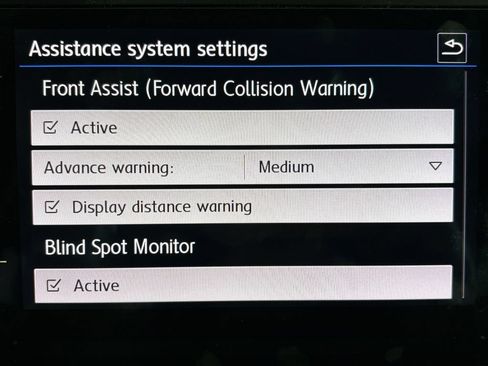 Used 2019 Volkswagen Tiguan SE w/ Panoramic Sunroof Package FWD image 27
