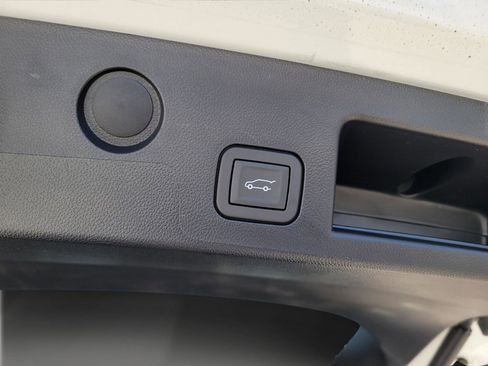 New 2026 GMC Terrain AT4 w/ Convenience Package III image 6