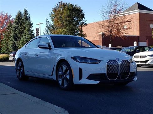 New 2025 BMW i4 xDrive40i w/ Premium Package image 3