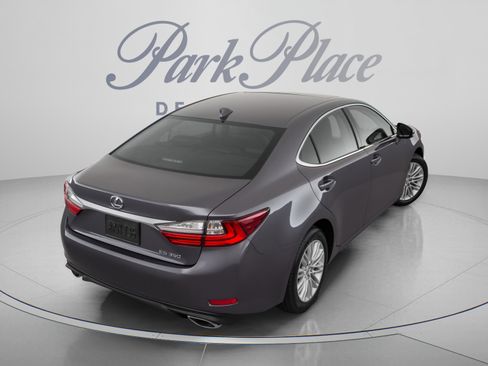 Used 2018 Lexus ES 350 w/ Premier Package FWD image 5