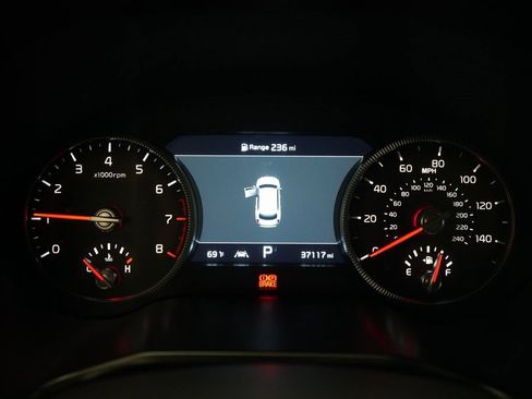 Used 2022 Kia Telluride SX image 2