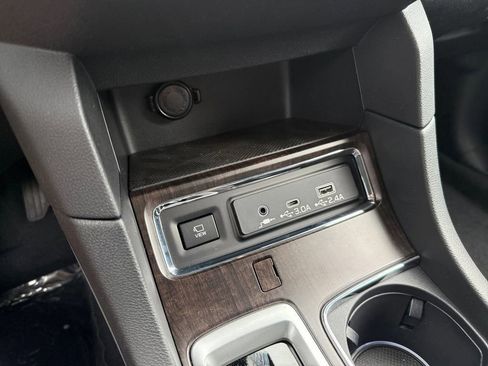 New 2026 Subaru Ascent Touring image 19