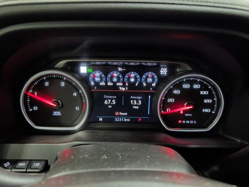 Used 2021 Chevrolet Silverado 2500 LTZ w/ LTZ Plus Package image 7