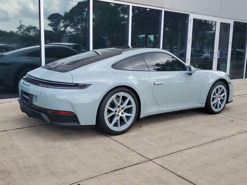 Used 2026 Porsche 911 Carrera GTS RWD image 12