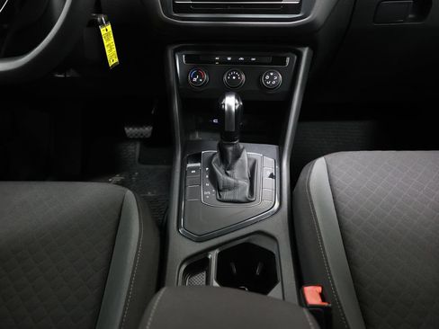 Used 2020 Volkswagen Tiguan S FWD image 20
