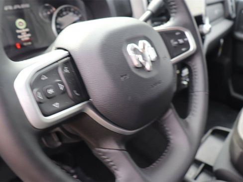New 2024 RAM 2500 Big Horn w/ Towing Technology Group image 16