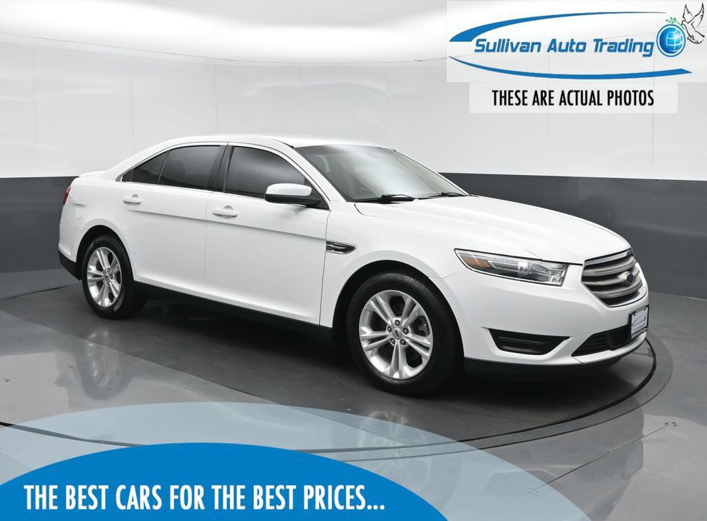 Used 2018 Ford Taurus SEL FWD image 1