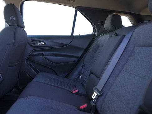 Used 2024 Chevrolet Equinox LT image 14