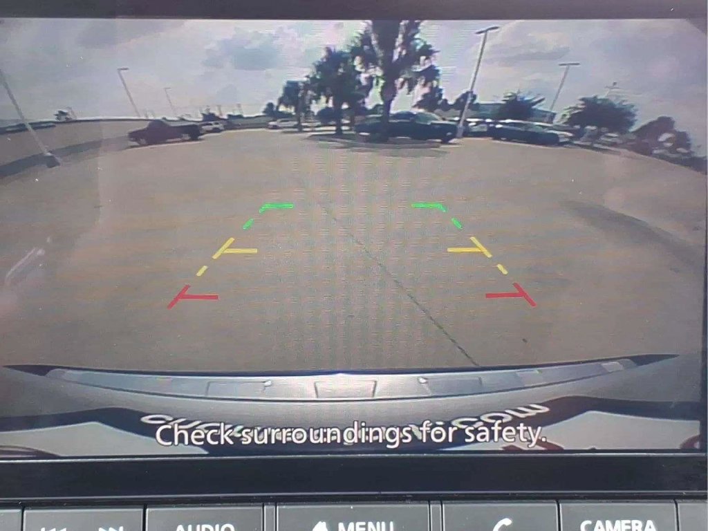 Used 2023 Nissan Rogue SV FWD image 19