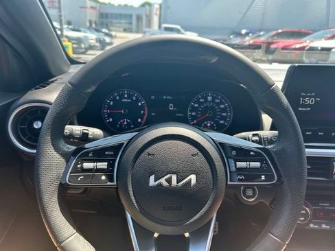 Used 2023 Kia Forte GT-Line w/ GT-Line Premium Package FWD image 16