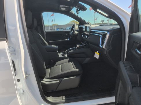 New 2026 GMC Canyon Elevation image 29