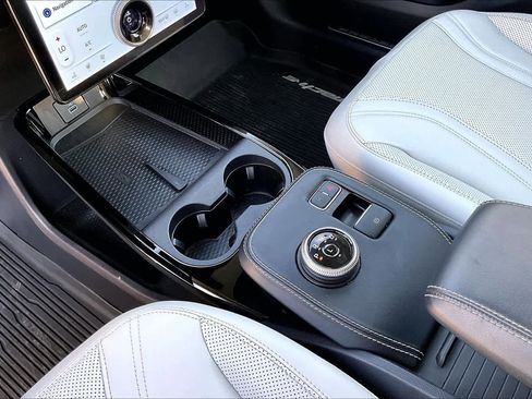 Used 2023 Ford Mustang Mach-E Premium image 16