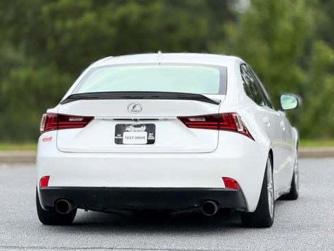 Used 2016 Lexus IS 200t RWD image 7