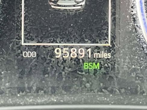 Used 2019 Toyota Highlander Limited FWD image 20