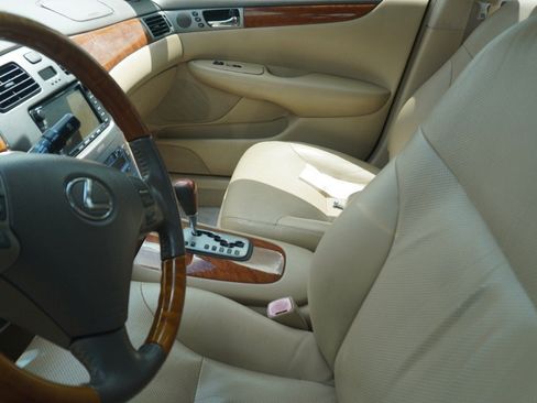 Used 2006 Lexus ES 330 FWD image 9