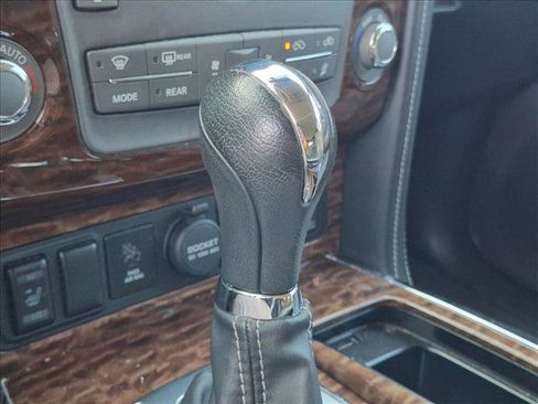 Used 2019 Nissan Armada SL w/ Premium Package RWD image 23