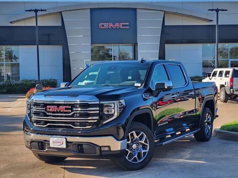 New 2026 GMC Sierra 1500 SLT image 1