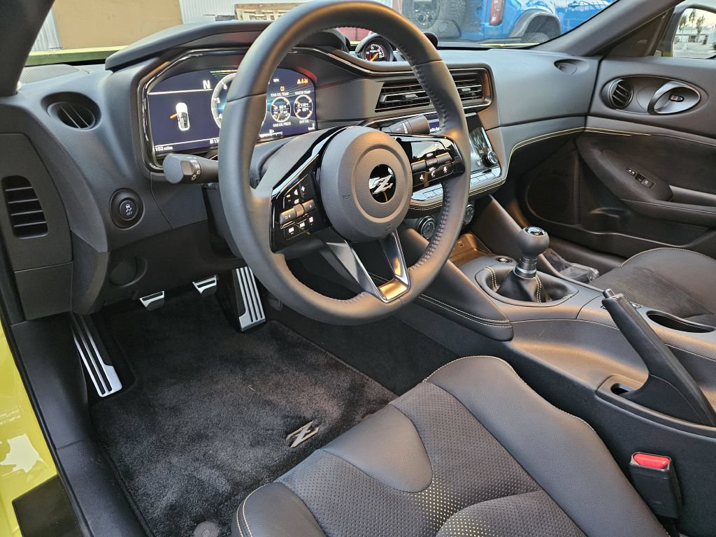 Used 2023 Nissan Z w/ Floor Mat Package (L93) RWD image 17