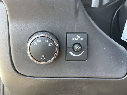 New 2025 GMC Savana 2500 Extended w/ Driver Convenience Package image 18