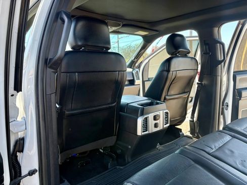 Used 2015 Ford F150 Lariat image 22